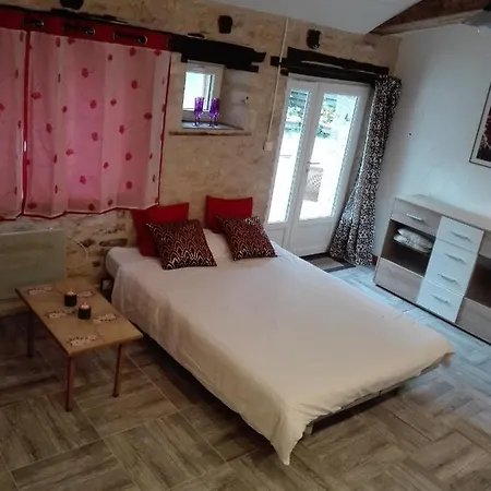 Les Rosiers Prázdninový dům Chaunay